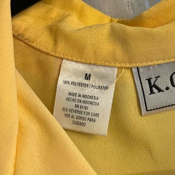 K.C. Studio Yellow Button-Up Top – Size Medium - Picture 3 of 4